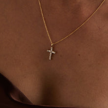 Load image into Gallery viewer, BAGUETTE MINI CROSS NECKLACE
