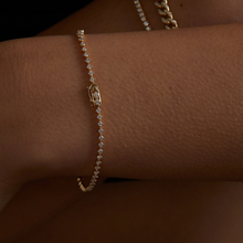 Load image into Gallery viewer, 4 PRONG DIAMOND TENNIS BACELET