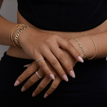 Load image into Gallery viewer, ELLIOT OVAL LINK BRACELET