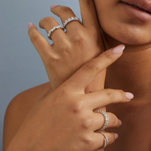 Load image into Gallery viewer, BAGUETTE HALF BAND