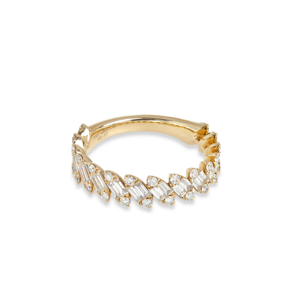 SLANTED BAGUETTE RING YG