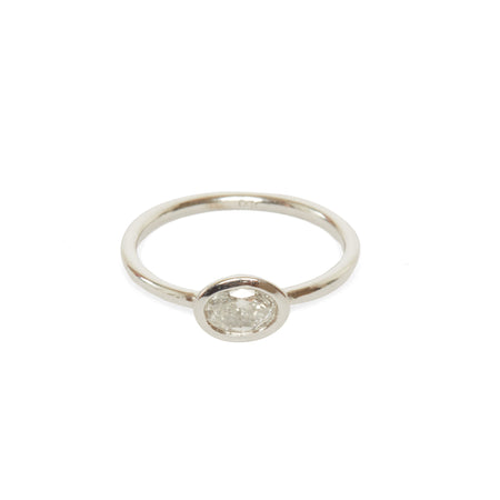 MIRO OVAL DIAMOND RING