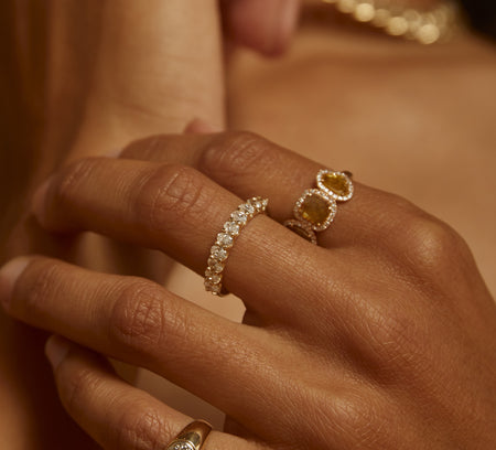 OVAL CUT DIAMOND BAND