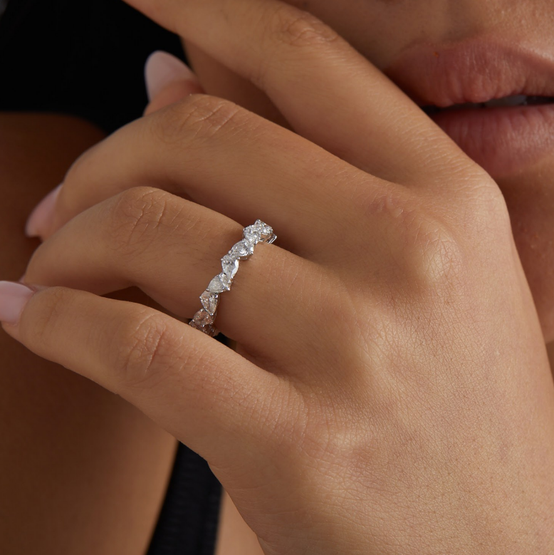 ABSTRACT FANCY CUT BAND